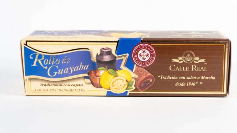 Rollo de Guayaba relleno de Cajeta